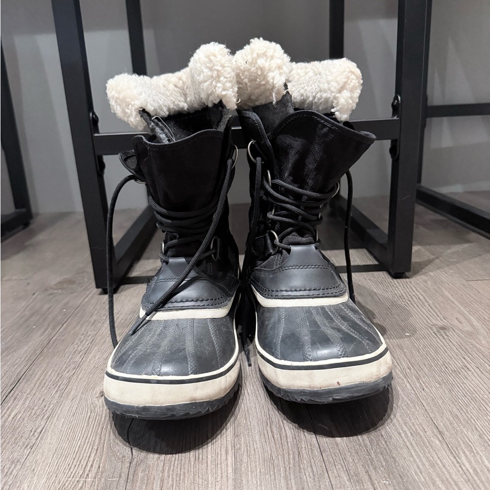 Sorel Black and White Winter Boots
